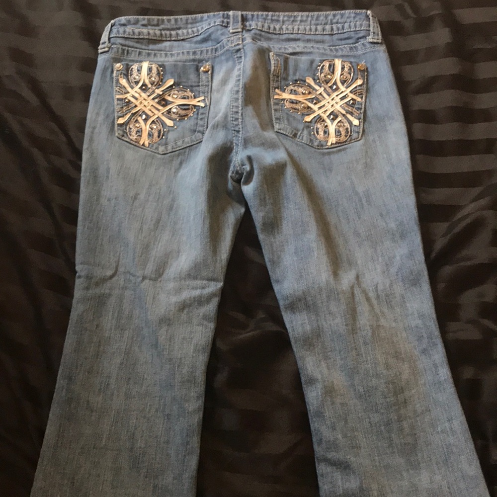 Jeans - Picture 3 of 3